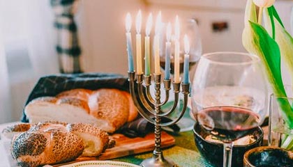 开云网站-马赛客场逆转里尔，豪取三分稳定积分榜排名，法甲马赛对里尔