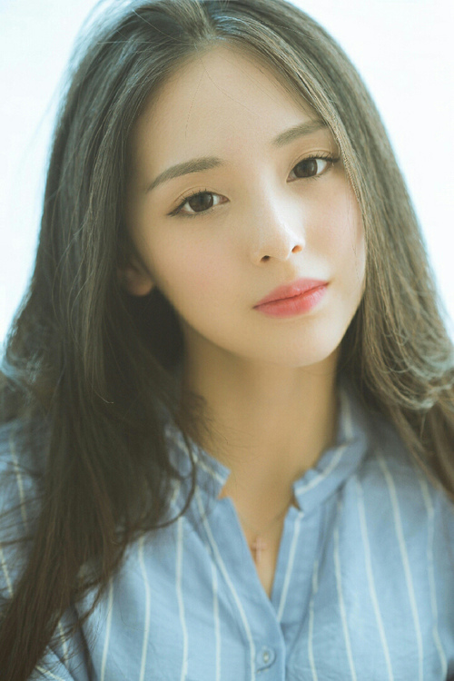 洛杉矶马拉松，万人齐聚竞速长跑，洛杉矶马拉松不停跑