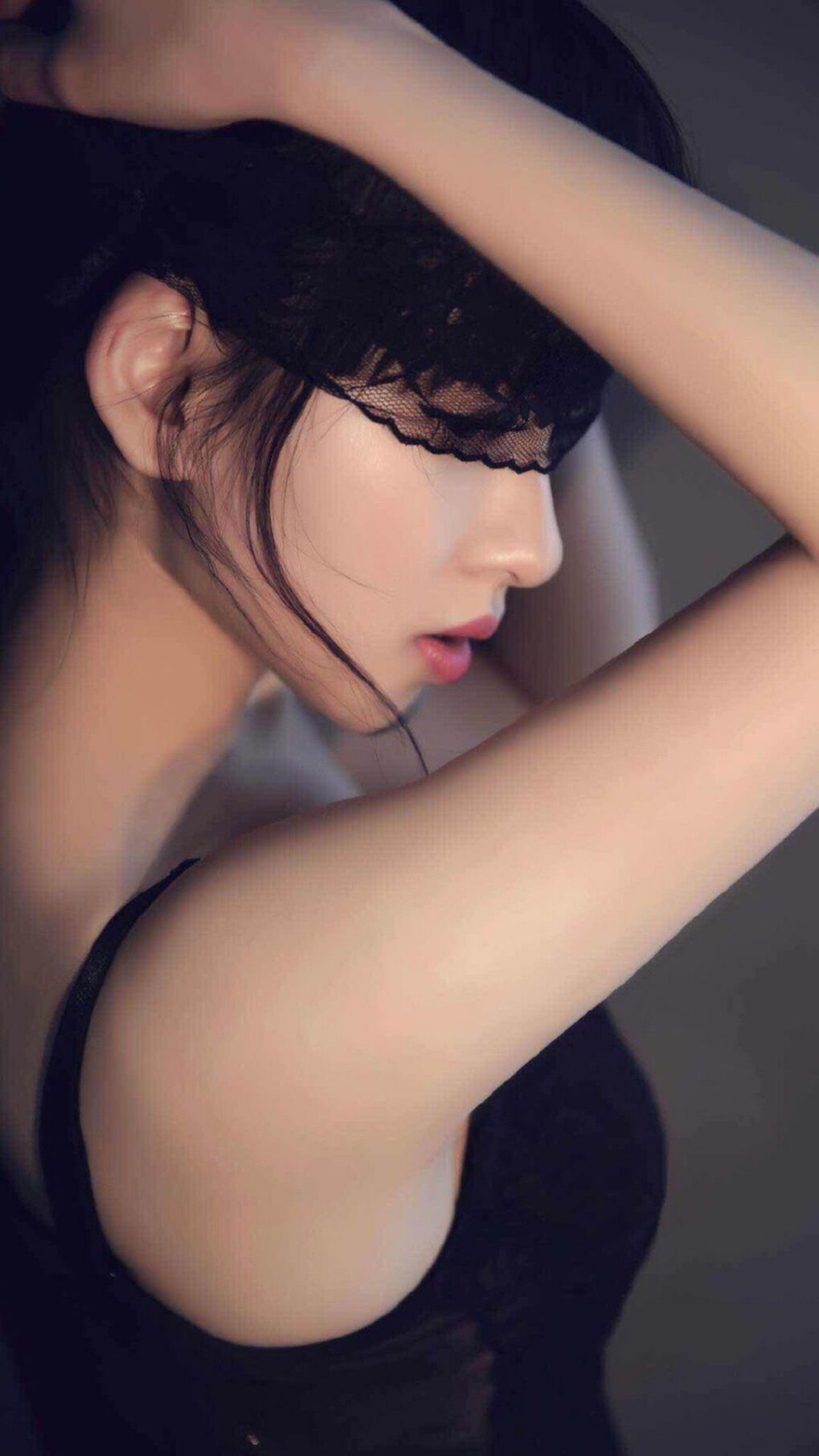 阿马杜·奥纳纳以5000万英镑转会至阿斯顿维拉。，奥马尔·阿卜杜拉赫曼